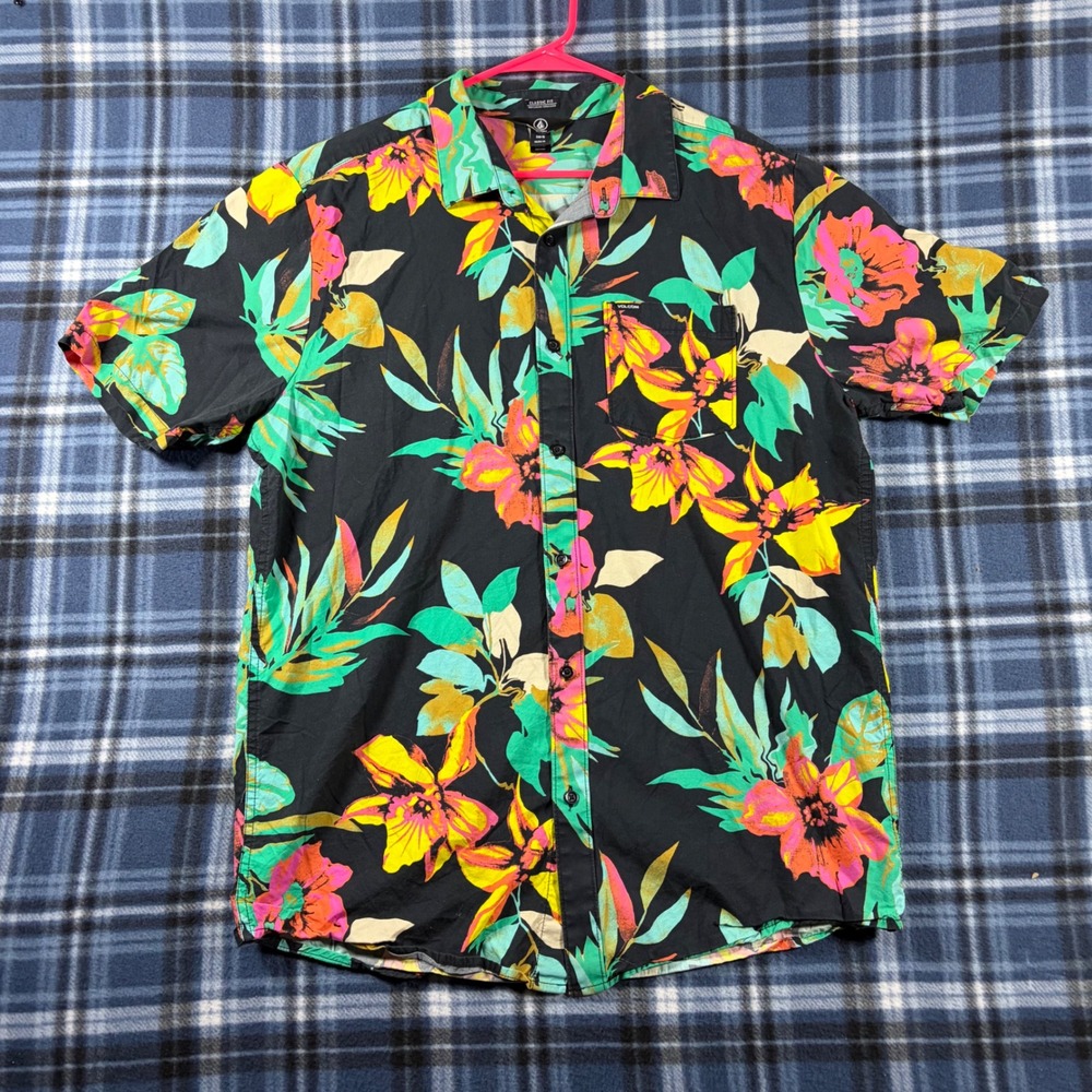 Volcom Mens XL Classic Fit Tropical Floral Button Up Shirt Black Short Sleeve